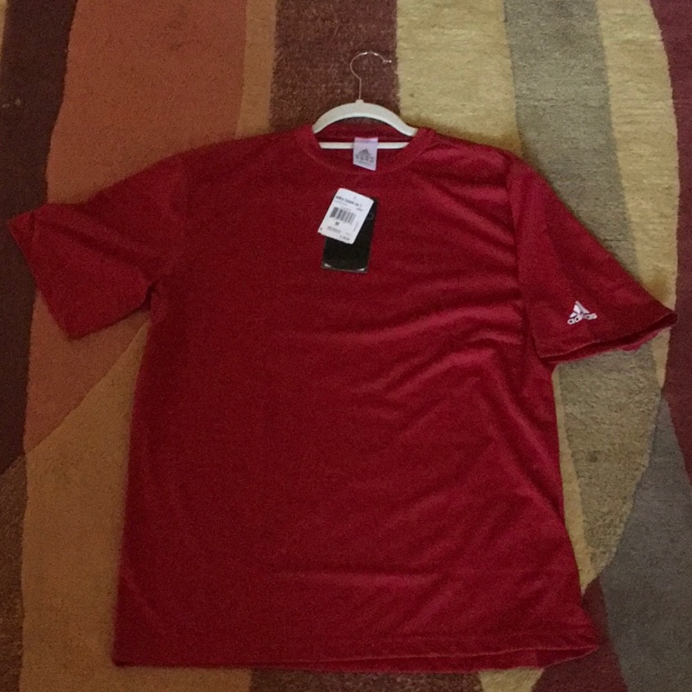 Adidas NWT Red Adby loose short sleeve polyester t-shirt